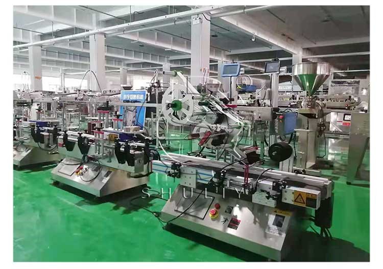 Flat Labeling Machine